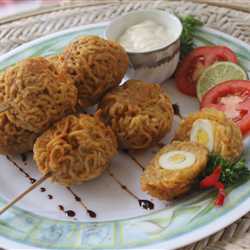 Sate indomie Telor mayo